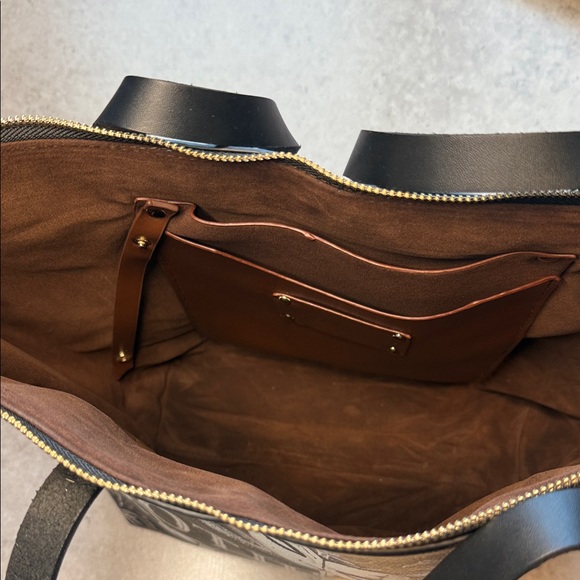 “Othello” Leather Black and White Tote Bag and Wallet - Picture 10 of 11